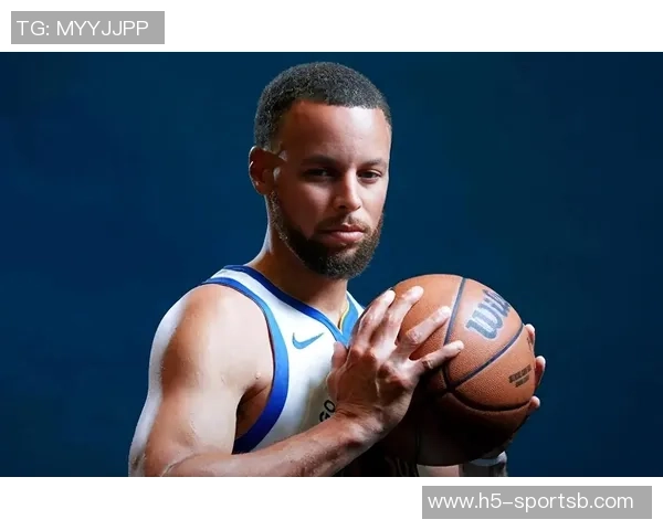 巴特勒如何与勇士完美契合库里称赞其赢球智慧与团队精神 巴特勒如何与勇士完美契合库里称赞其赢球智慧与团队精神